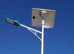 太陽能路燈選哪種好：一體燈，二體燈還是分體燈？